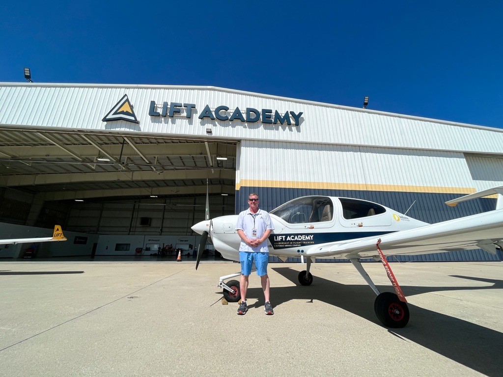 Certified Flight Instructor John Thompson Takes Off To Republic | LIFT ...